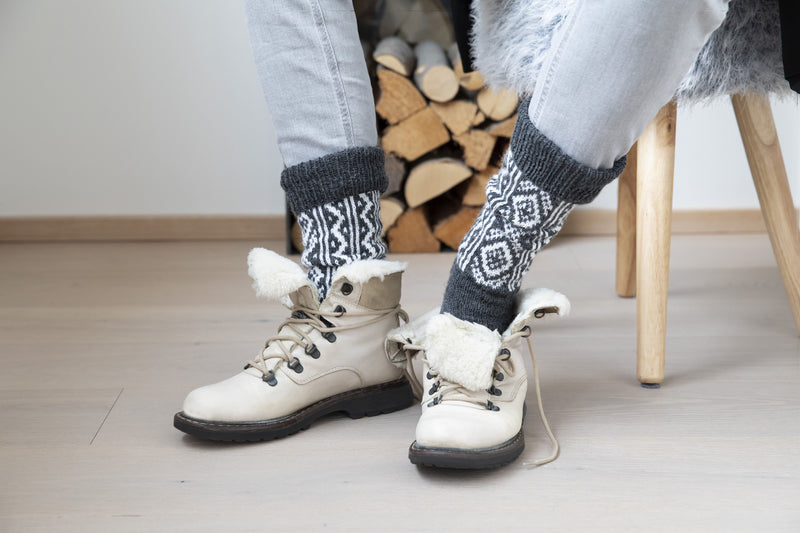 Handstrickgarn Hot Socks uni 50